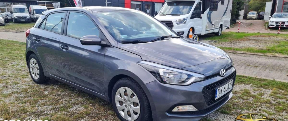 Hyundai i20 cena 28900 przebieg: 199000, rok produkcji 2017 z Tuliszków małe 67